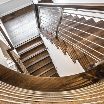 Transitional Custom Home in Bellevue