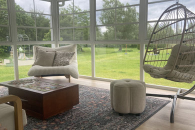 Inspiration for a porch remodel in Ottawa