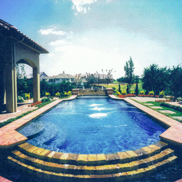 Reverse Vanishing Edge and Fountain in Frisco
