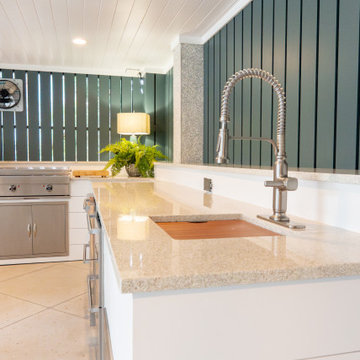 Sullivan's Island Home: Outdoor Kitchen