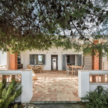 CB/ Una casa affacciata sul Mediterraneo