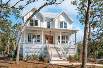 Beach style exterior home photo in Charleston