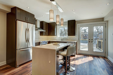 Inspiration for a contemporary kitchen remodel in Toronto