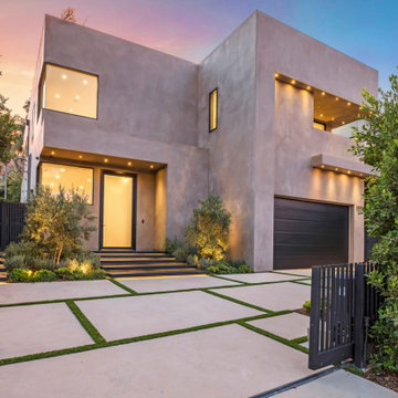 Modern Beverly Hills Custom Home Exterior with Clean Architectural Lines