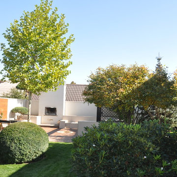 Private contemporary garden / Частный современный сад.