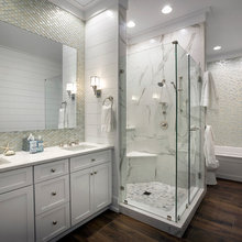 Marina Way bathroom