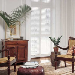 Hunter Douglas Heritance&reg; Hardwood Shutters - Window Blinds