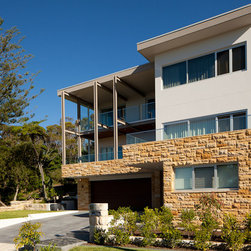 Teakwood Sandstone Rockface - Wall Cladding & Stone Veneer