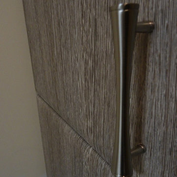 Linen cabinet textured foil