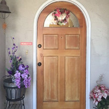 mom door