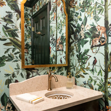 Elegance in Every Corner: A Gracefully Organized Home (Des Peres, MO)