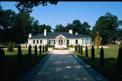 Example of a classic exterior home design in Atlanta