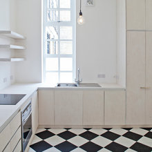Blck/White Checker Floor