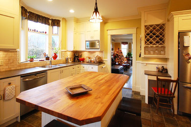 Inspiration for a timeless kitchen remodel in Vancouver
