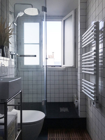 コンテンポラリー 浴室 by Agnès ADRIAN