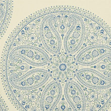 Wallpaper-Paisleys