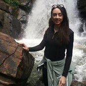 Lara Summers's photo