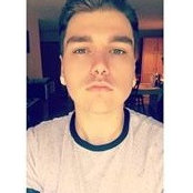 Foto von Bear Fones