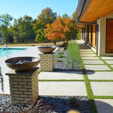 Mid-Century Modern Mother-In-Law Suite Addition