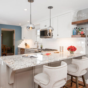 Transitional-Chic Kitchen