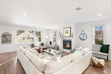 Home design - coastal home design idea in New York