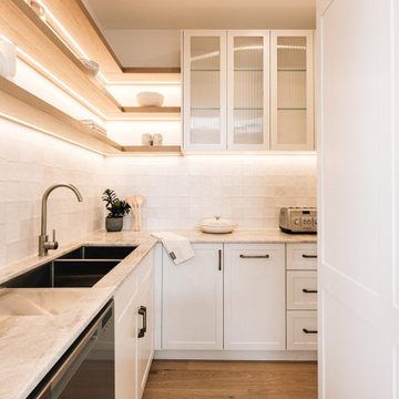 Walk-in Pantry
