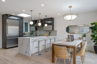 Inspiration for a contemporary home design remodel in San Francisco