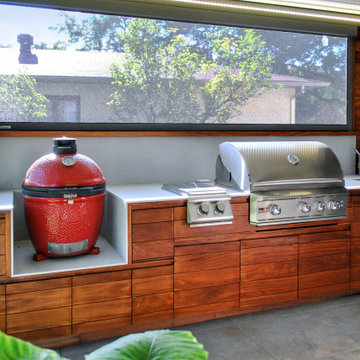 Outdoor Kitchen with LED lights