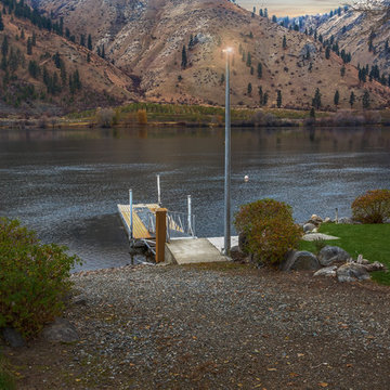 100 Van Winkle Rd, Orondo WA 98843