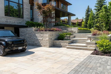 Inspiration for a landscaping in Toronto.