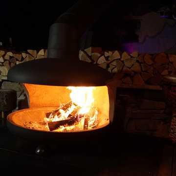 Outdoor Kamin Abends