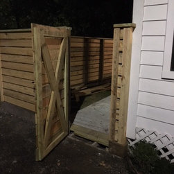 Cottage Wood Fence - Horizontal - Home Fencing And Gates