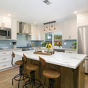 Rustic Modern Kitchen With Island