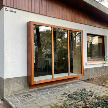 Bow window