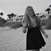 Lizzie Nelson's photo