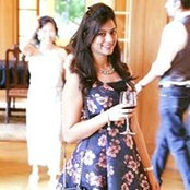 Devanshi Thakkars foto