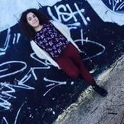 Myra Lynn Bartolo's photo