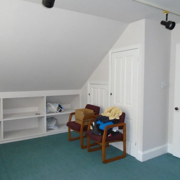 Third Floor, Eider White