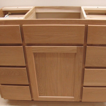 Sparrow Bush Warren Vanity