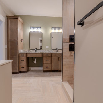Neutral Master Bath