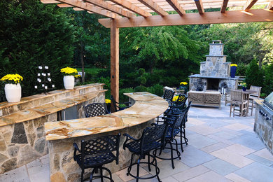 Inspiration for a timeless patio remodel in DC Metro