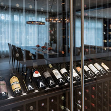 Wine cabinet