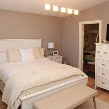 Master Bedrooms: White and Tranquil