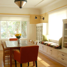 window seat / bay window