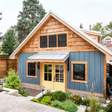 Nashville Workshop Garage & Pool Deck