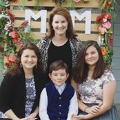 Emily Escalona's photo