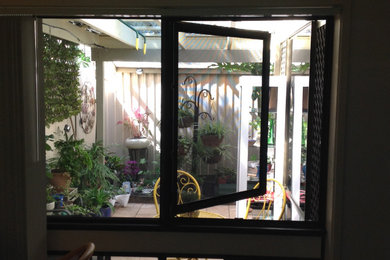 Hinge Security Screen