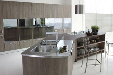 Trendy kitchen photo in Miami