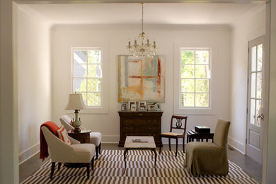Example of a classic living room design in Atlanta