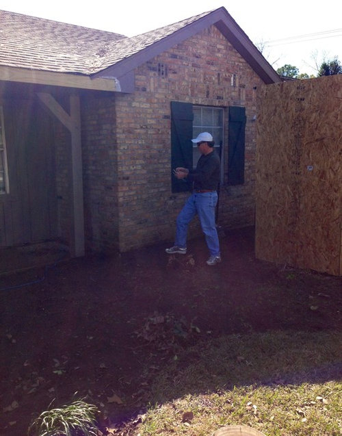 HELP! exterior paint color and window trip to go with this color of old chicago brick